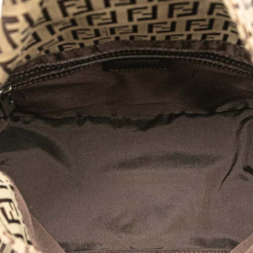 Fendi Zucchino Canvas Double Flap Mamma Brown Canvas Good condition - Model View