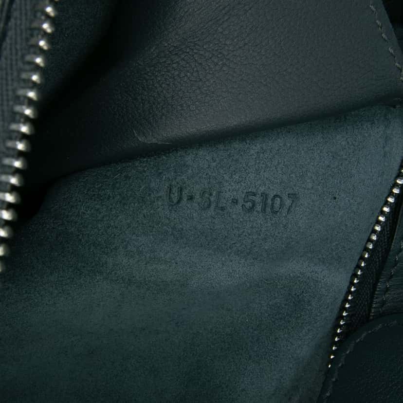 Celine Medium Supple Grained Calfskin Big Bag Tote Green Leather Good condition - Box View