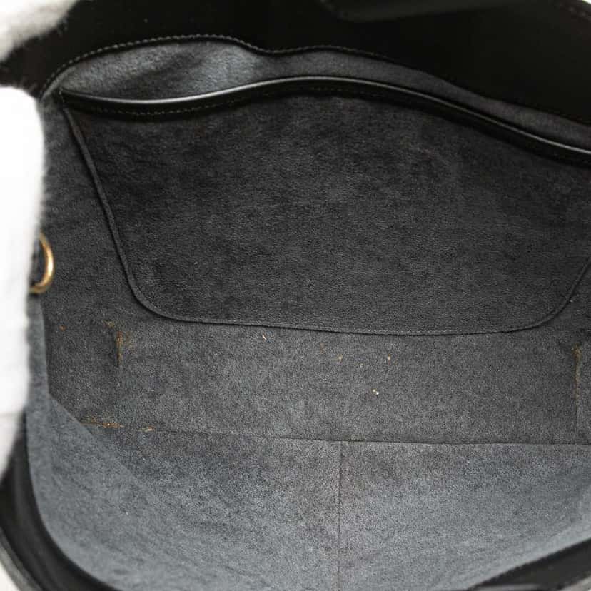 Louis Vuitton Epi Reverie Black Leather Good condition - Model View