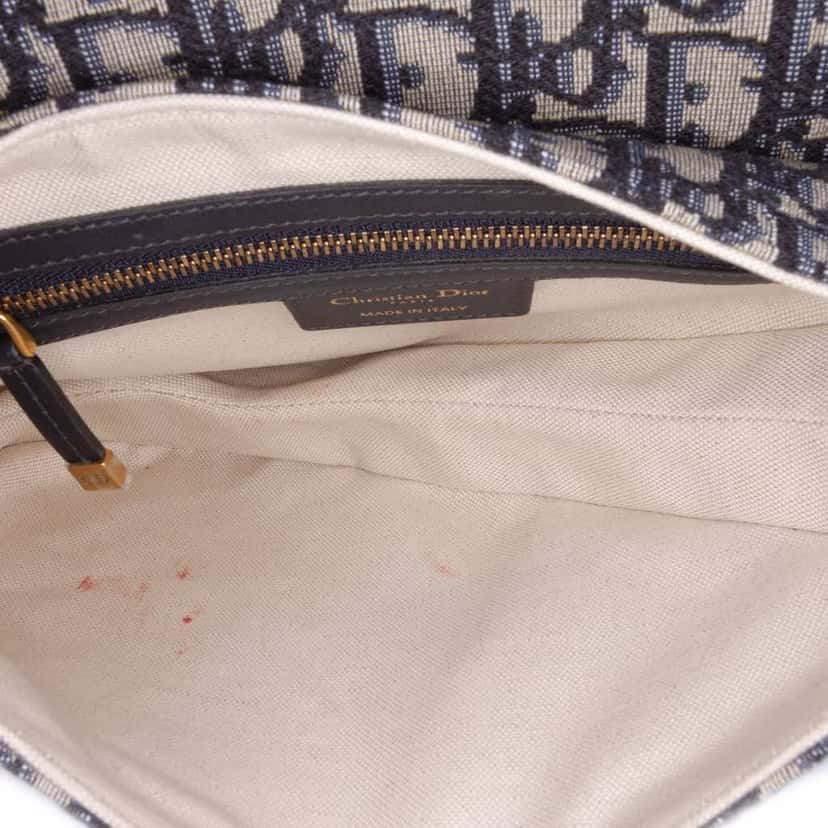 Dior Oblique Canvas Saddle Bag Blue Canvas Good condition - Model View