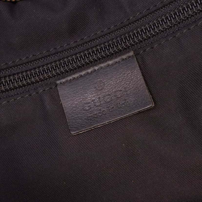 Gucci Guccissima Crossbody Black Leather Good condition - Box View