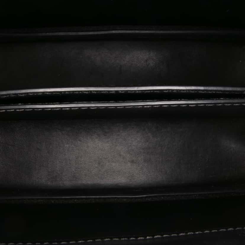 Prada Medium Saffiano Matinee Satchel Black Leather Good condition - Model View