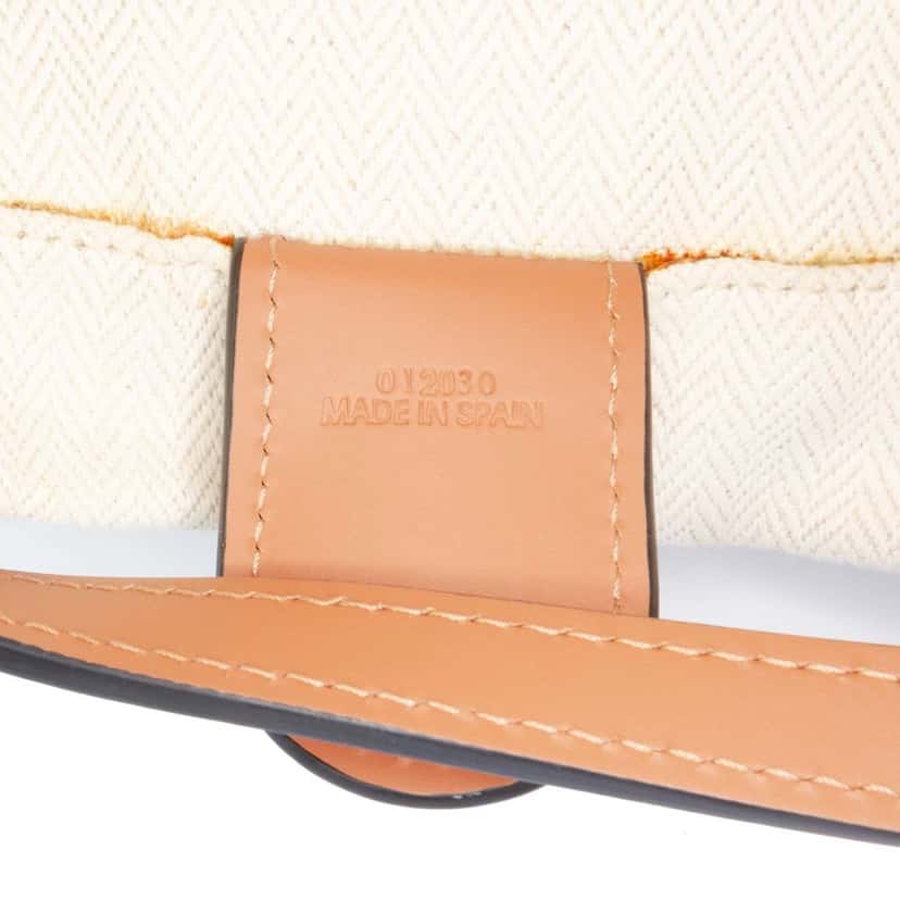 Loewe Leather Ikebana Tote Brown Leather Very good condition - Box View
