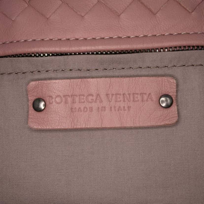 Bottega Veneta Large Nappa Intrecciato Capri Tote Pink Leather Good condition - Box View