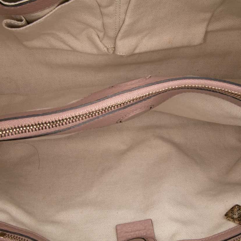 Gucci Medium Calfskin Bamboo Shopper Satchel Pink Leather Good condition - Model View