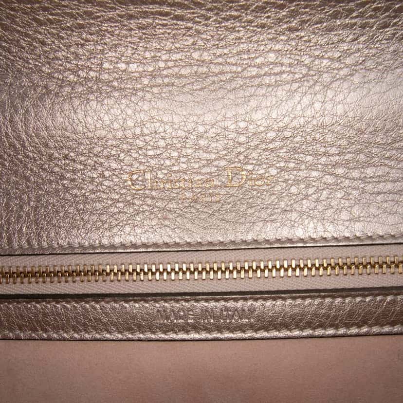 Dior Medium Metallic Grained Calfskin Diorama Flap Gold Leather Good condition - Box View