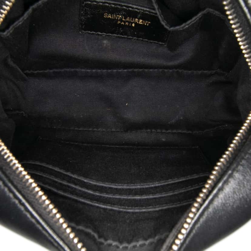 Saint Laurent Quilted Calfskin Tassel Lou Belt Bag Black Leather Good condition - Model View