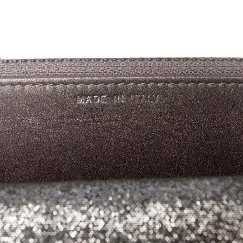 Chanel Quilted Iridescent Lambskin Tartan Button Wallet On Chain Silver Leather Very good condition - Box View