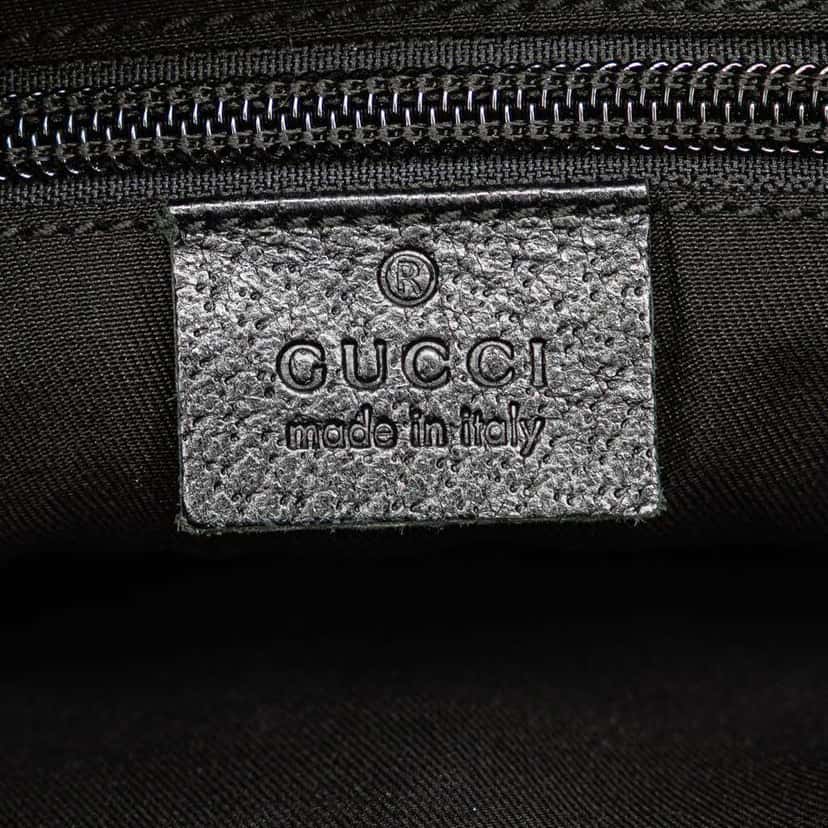 Gucci GG Canvas Crossbody Black Canvas Good condition - Box View