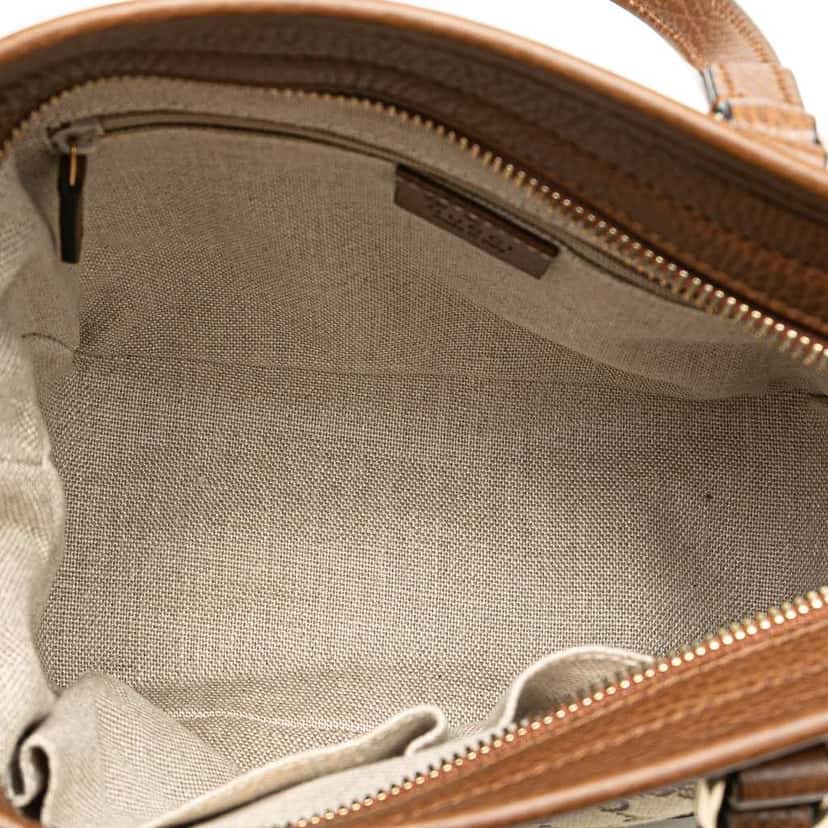 Gucci Small GG Canvas Bree Satchel Brown Canvas Good condition - Model View