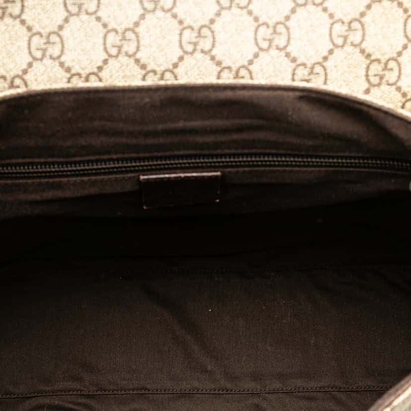 Gucci Large GG Supreme Double Buckle Flap Messenger Bag Brown Canvas Good condition - Model View