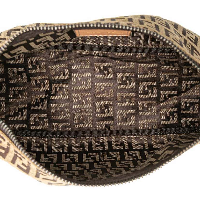 Fendi Zucchino Canvas Handbag Brown Canvas Good condition - Model View