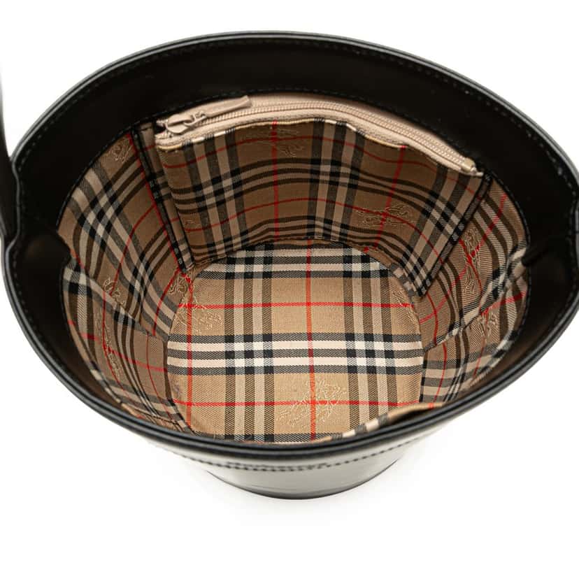 Burberry Haymarket Check Trimmed Leather Bucket Bag Black Leather Good condition - Model View