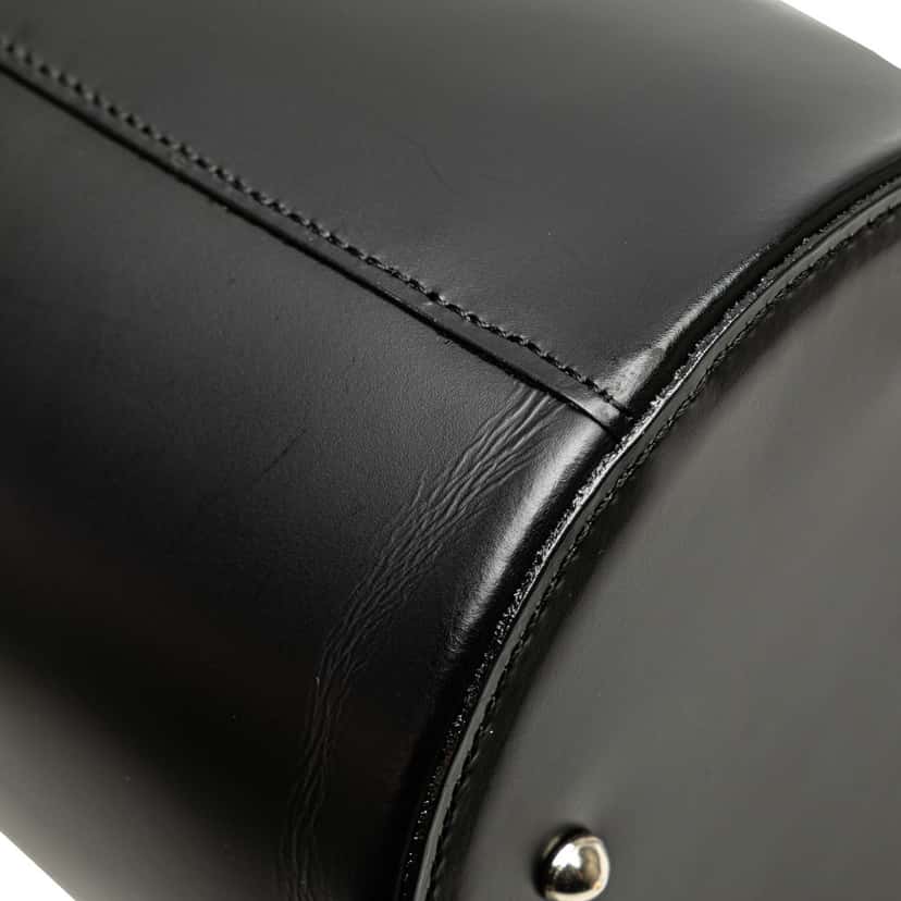 Burberry Haymarket Check Trimmed Leather Bucket Bag Black Leather Good condition - Box View