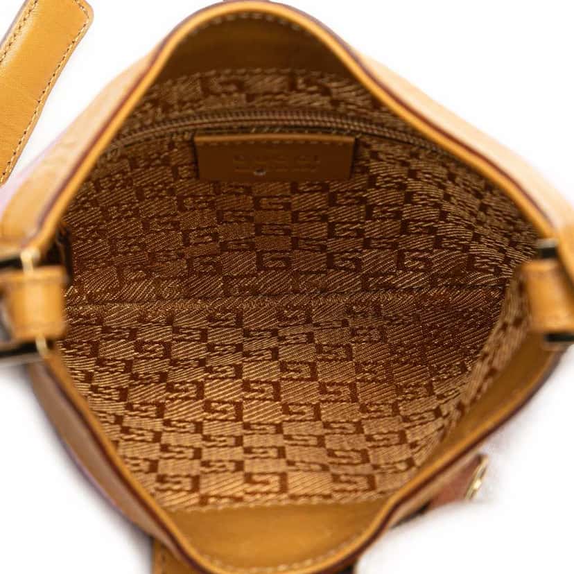 Gucci Suede Jackie Crossbody Purple Leather Good condition - Model View