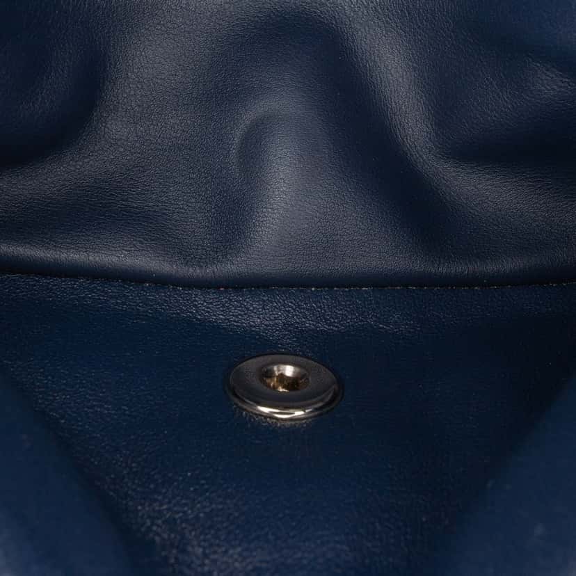 Chanel Medium Classic Patent Double Flap Blue Leather Good condition - Box View