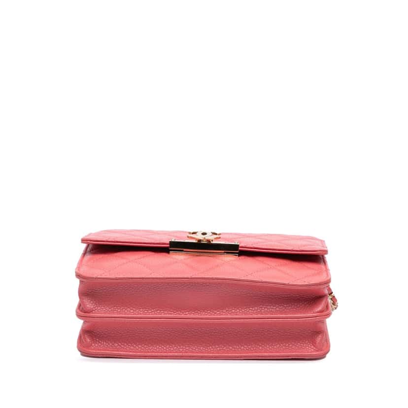Chanel Quilted Caviar Golden Class Wallet On Chain Pink Leather Very good condition - Inside View