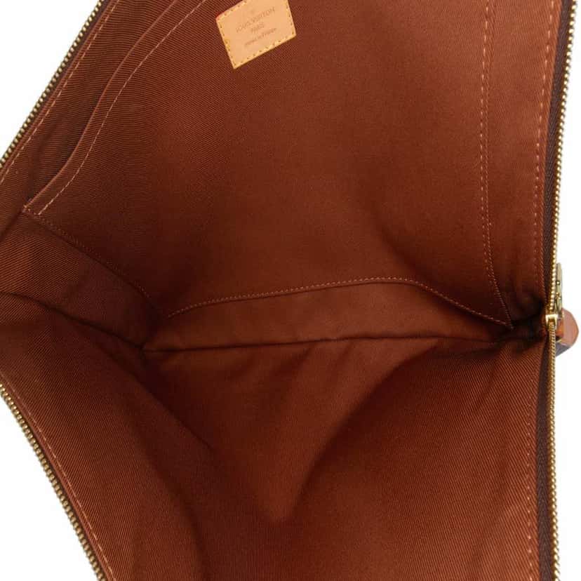 Louis Vuitton Monogram Etui Voyage MM Brown Canvas Good condition - Model View