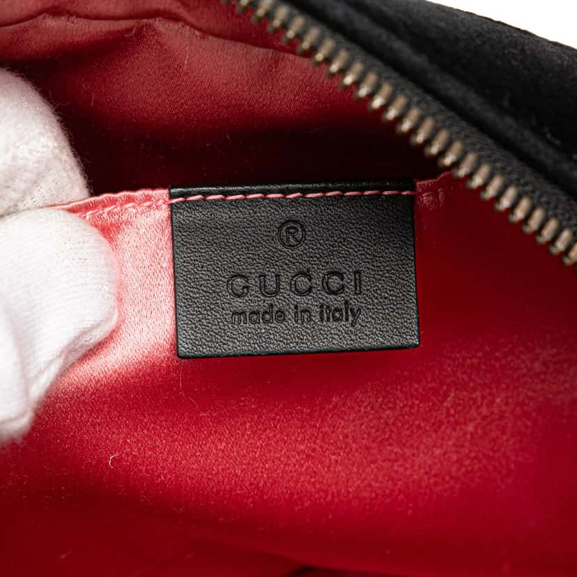 Gucci Small GG Marmont Matelasse Velvet Crossbody Black Velvet Good condition - Box View