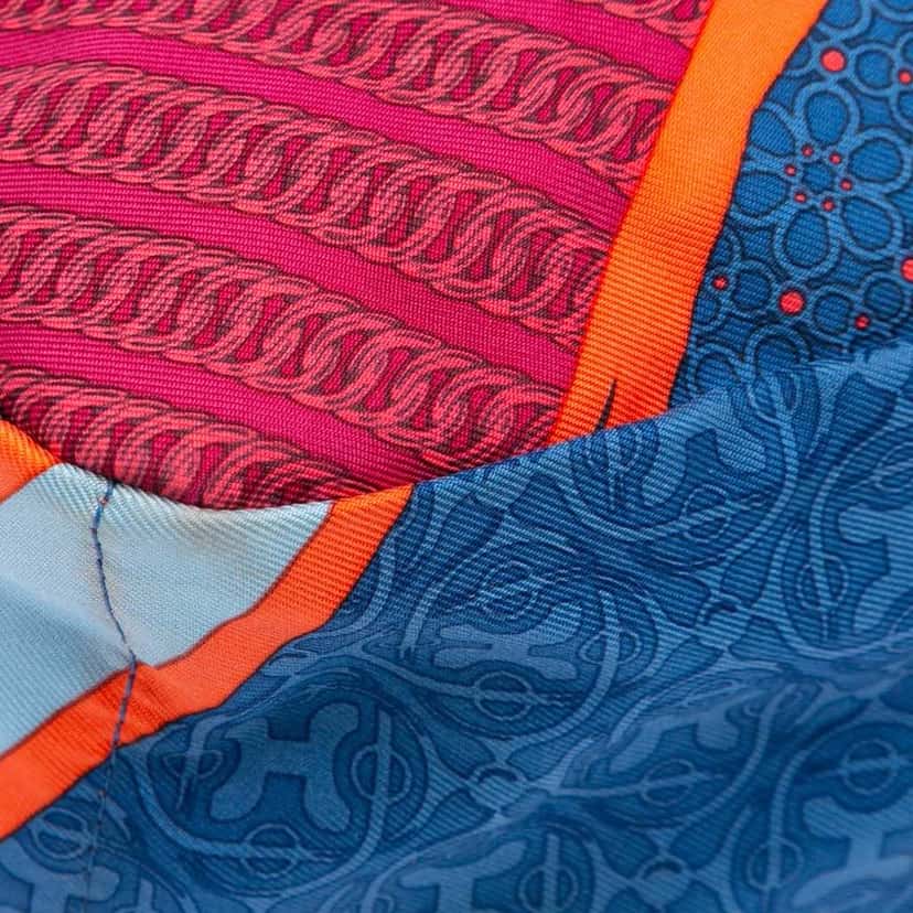 Hermès Silk Carre en Cravates Fourbi 25 Bag Insert Pouch Blue Silk Good condition - Box View