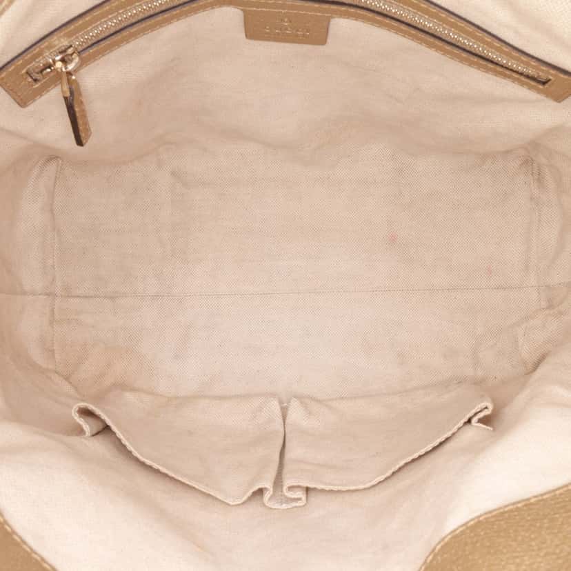 Gucci Medium GG Canvas Bree Satchel Brown Canvas Good condition - Model View