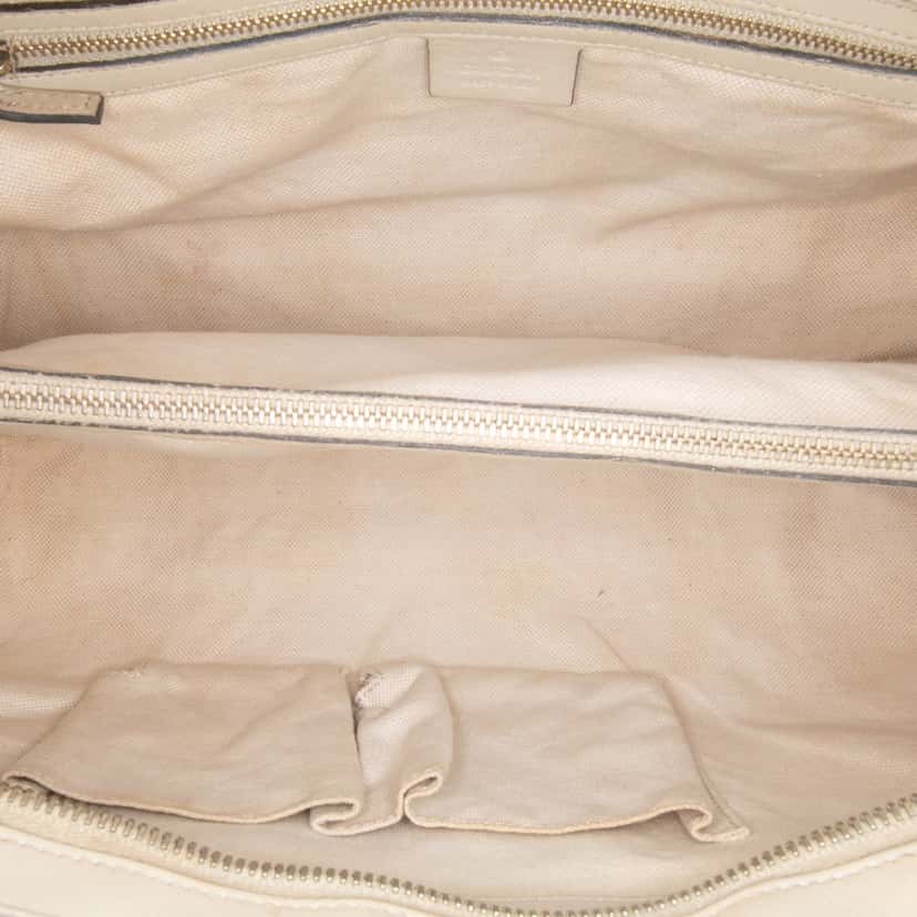Gucci Guccissima Mayfair Tote White Leather Good condition - Model View