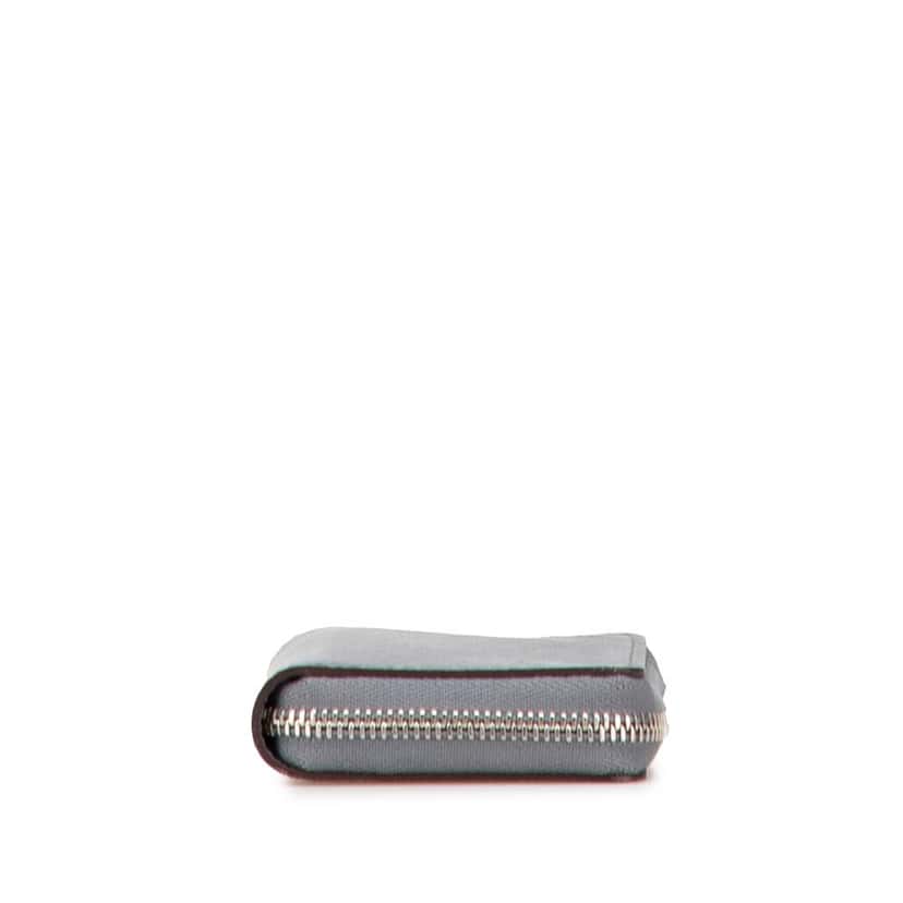 Louis Vuitton Taiga Zippy Vertical Coin Purse Grey Leather Good condition - Inside View
