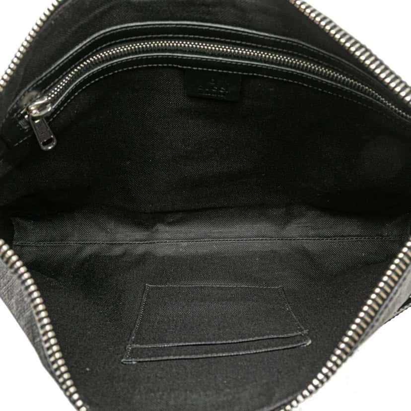 Gucci GG Supreme Web Crossbody Black Canvas Good condition - Model View