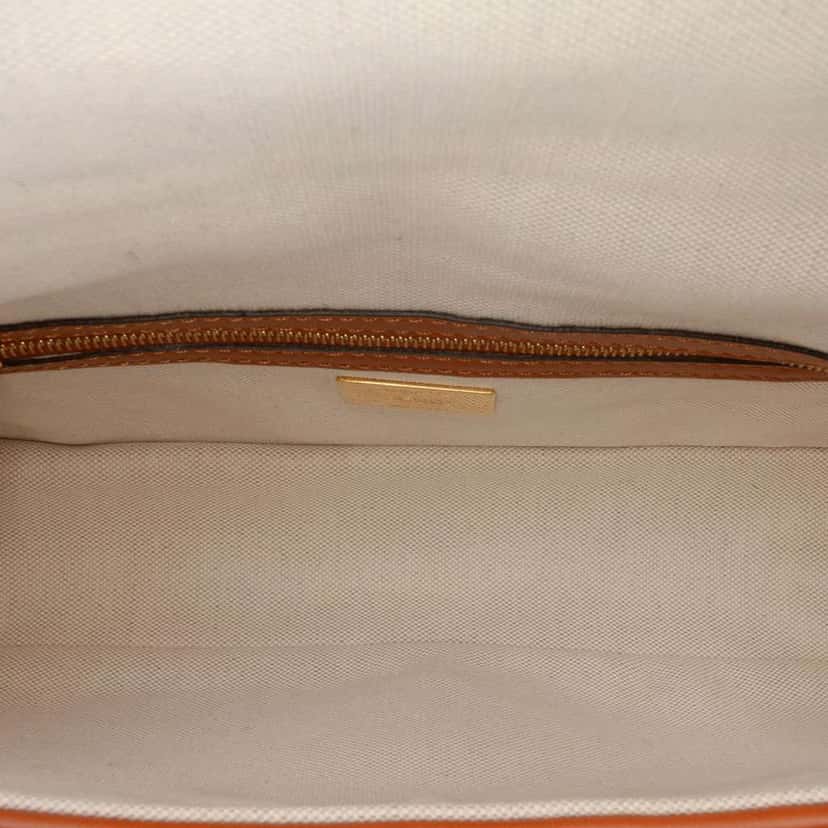 Fendi Zucca Embroidered Canvas Baguette Satchel Brown Canvas Good condition - Model View