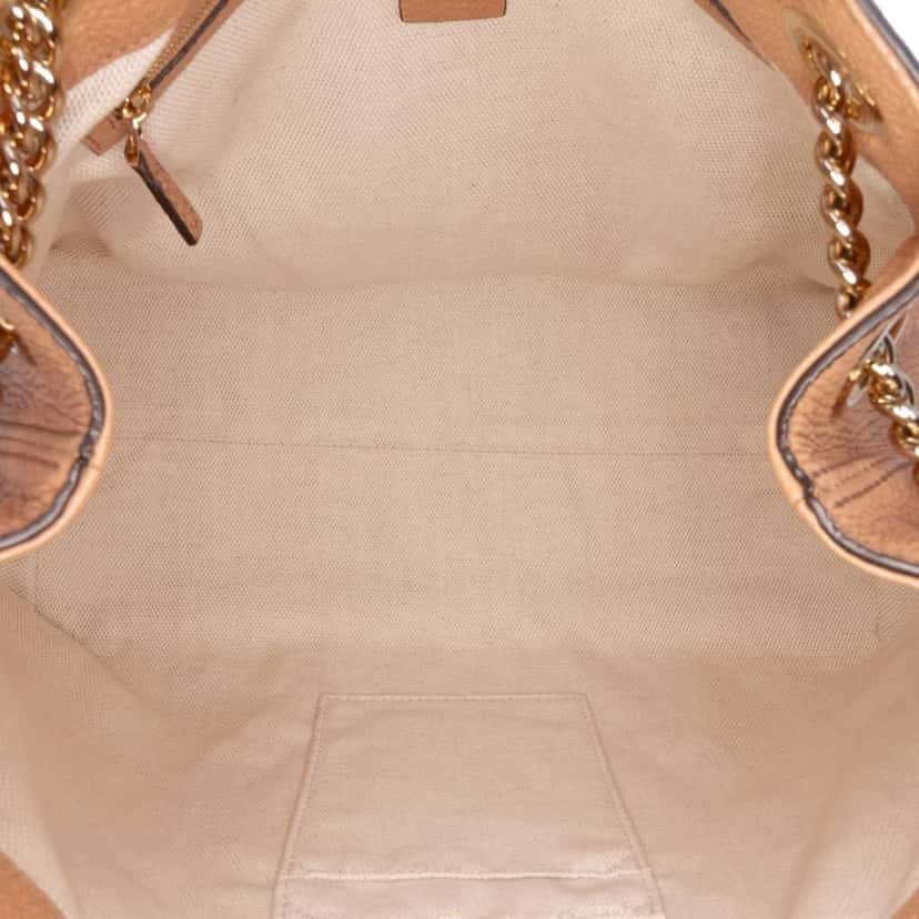 Gucci Medium Leather Soho Chain Tote Brown Leather Good condition - Model View