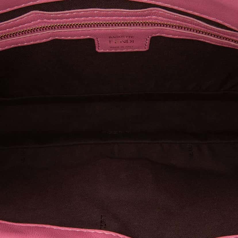 Fendi Zucca Embossed Leather Baguette Satchel Pink Leather Good condition - Model View