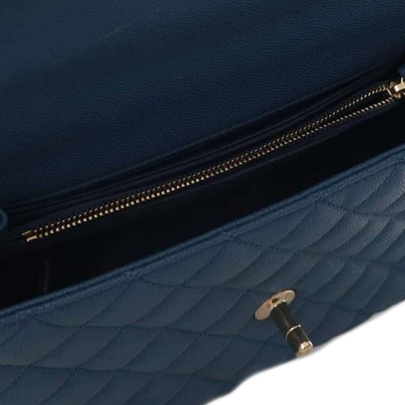 Chanel Small Caviar Coco Top Handle Bag Blue Leather Good condition - Model View
