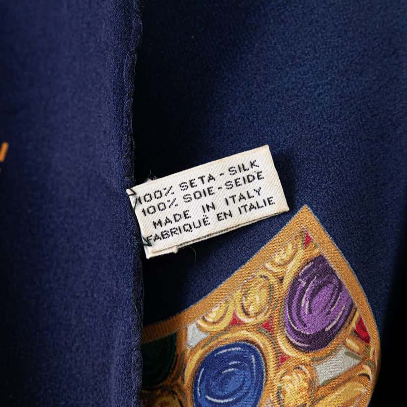 Chanel CC Gripoix Silk Scarf Blue Silk Good condition - Inside View