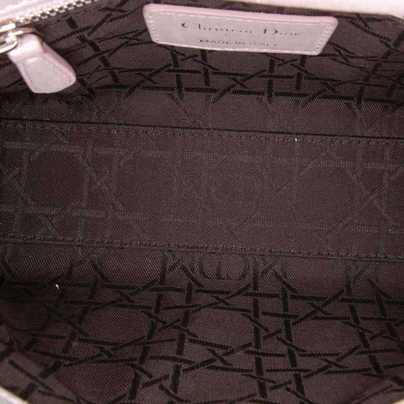 Dior Mini Iridescent Lambskin Cannage Lady Dior Pink Leather Good condition - Model View