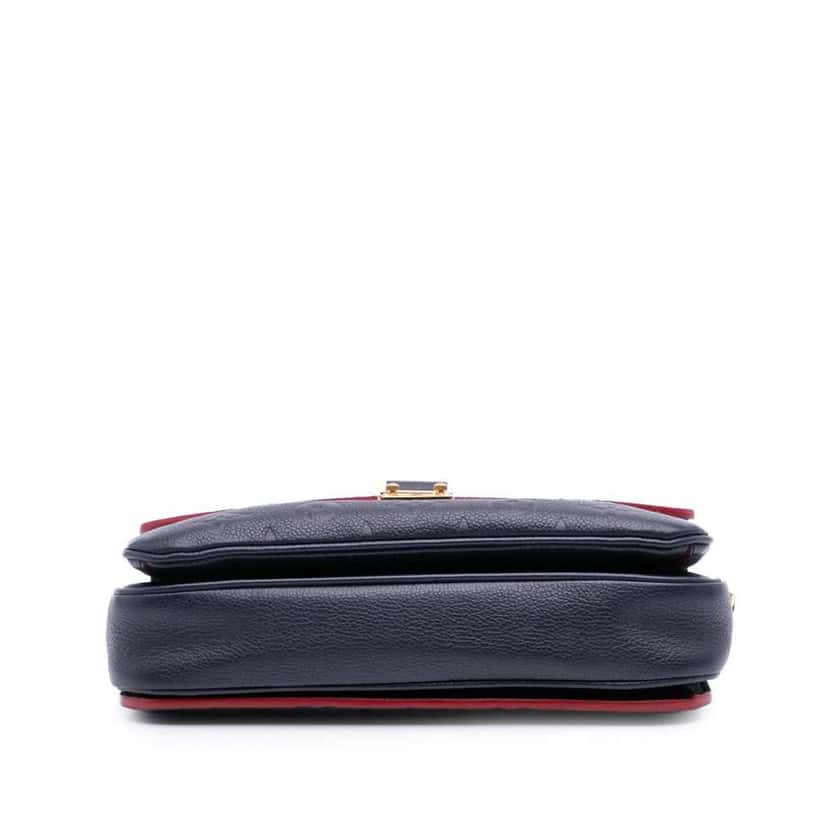 Louis Vuitton Monogram Empreinte Pochette Metis Blue Leather Good condition - Inside View
