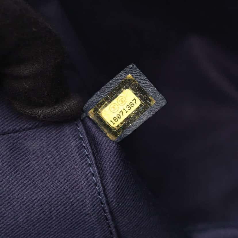 Chanel Small Canvas Deauville Tote Blue Canvas Good condition - Box View