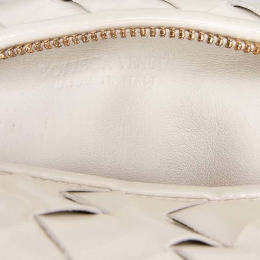 Bottega Veneta Mini Patent Intrecciato Jodie White Leather Good condition - Box View