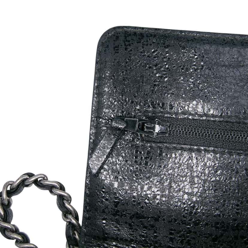 Chanel CC Quilted Crinkled Calfskin Wallet On Chain Black Leather Good condition - Box View