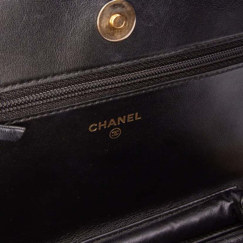 Chanel Quilted Caviar Boy Wallet on Chain Black Leather Good condition - Box View