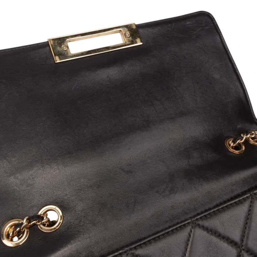 Chanel Medium Quilted Lambskin Golden Class Flap Black Leather Very good condition - Box View