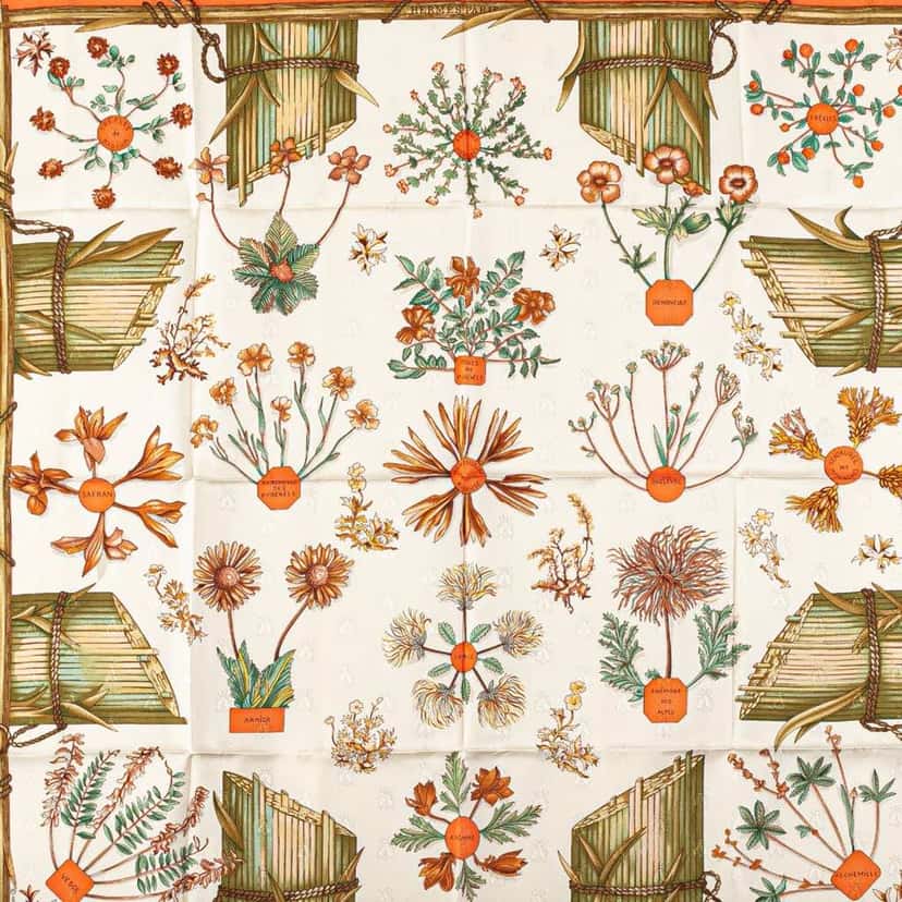 Hermès Herbier de Gavarnie Silk Scarf White Silk Good condition - Back View