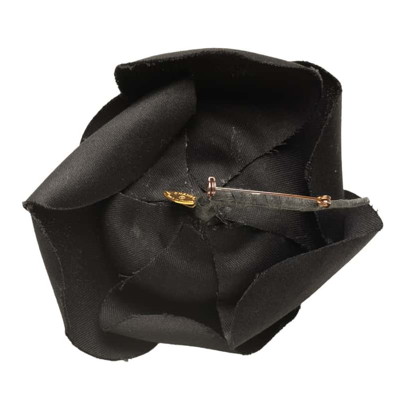Chanel Cotton Camellia Brooch Black Cotton Good condition - Back View