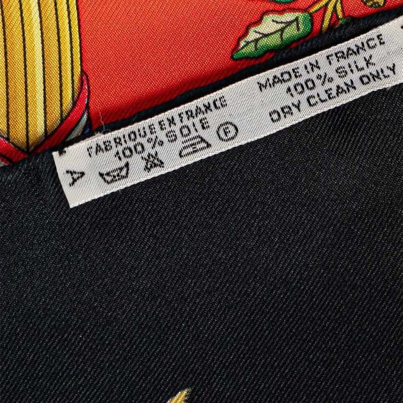 Hermès Republique Francaise Liberte Egalite Fraternite 1789 Silk Scarf Red Silk Good condition - Box View