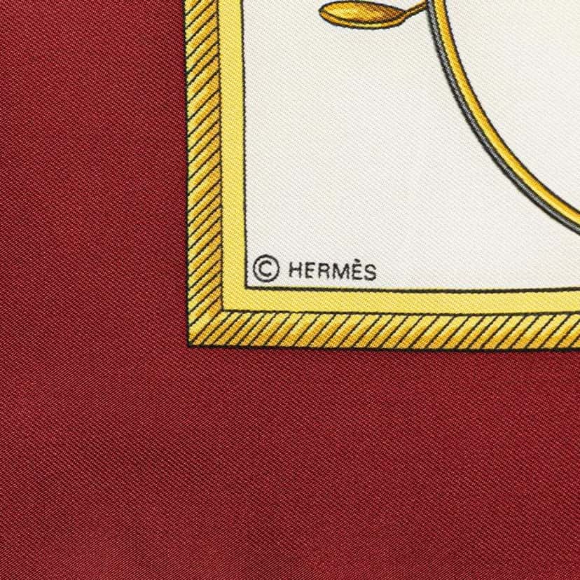 Hermès Les Voitures a Transformation Silk Scarf White Silk Good condition - Back View