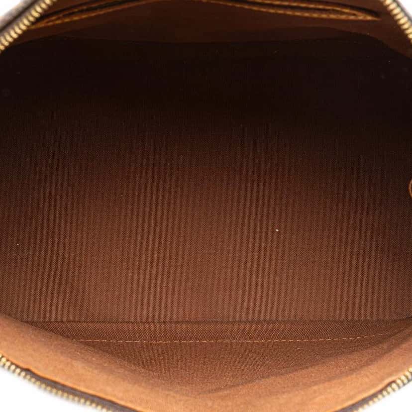 Louis Vuitton Monogram Alma PM Brown Canvas Good condition - Model View