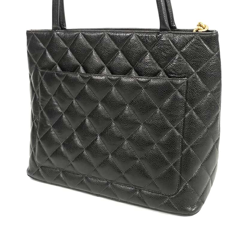 Chanel Caviar Medallion Tote Black Leather Good condition - Back View