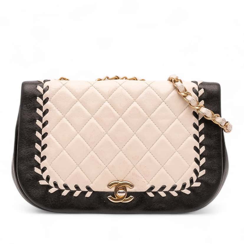 Chanel Small Bicolor Calfskin Braided Chic Flap White Leather Good condition - Front View
