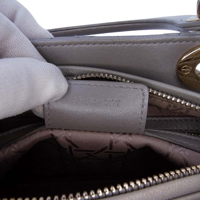 Dior Medium Pearlescent Lambskin Cannage Lady Dior Grey Leather Good condition - Box View