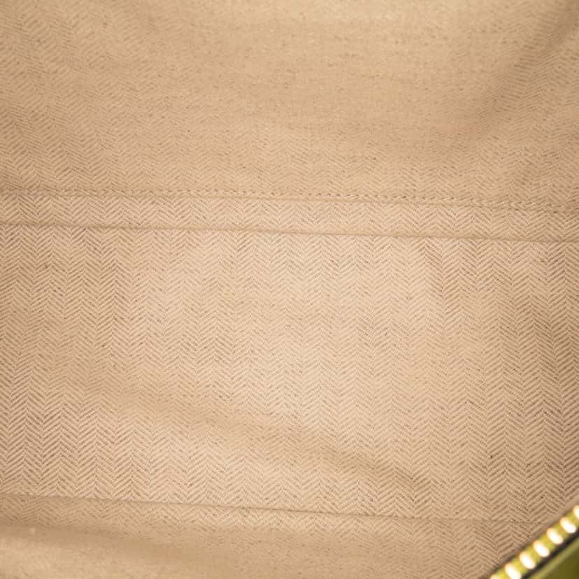 Loewe Calfskin Puzzle Hobo Yellow Leather Good condition - Model View