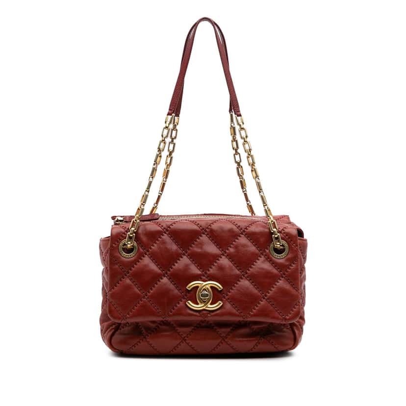 Chanel CC Quilted Calfskin Ultimate Stitch Retro Chain Flap Red Leather Good condition - Front View